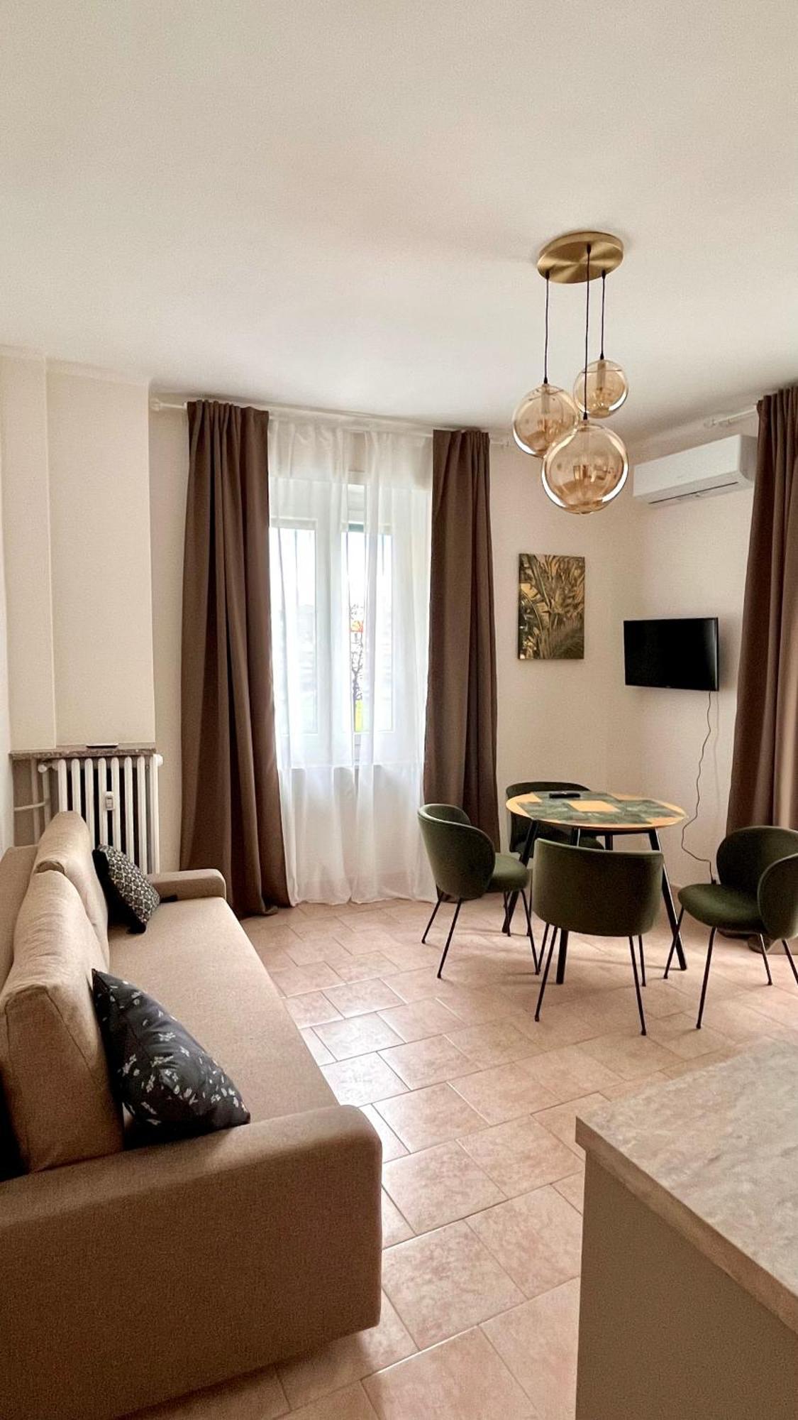 New Apartment Metro Pozzo Strada トリノ エクステリア 写真